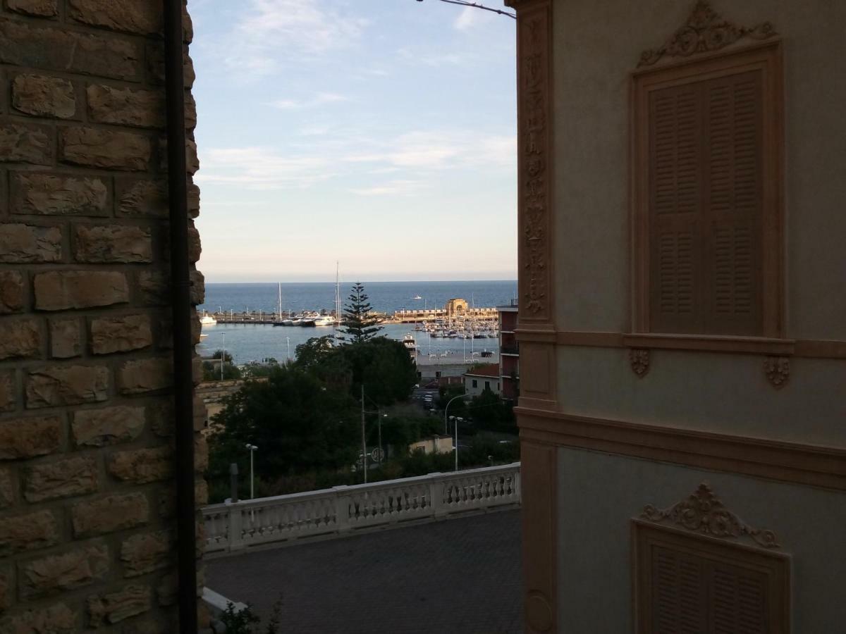 Villa St George Imperia Exterior foto