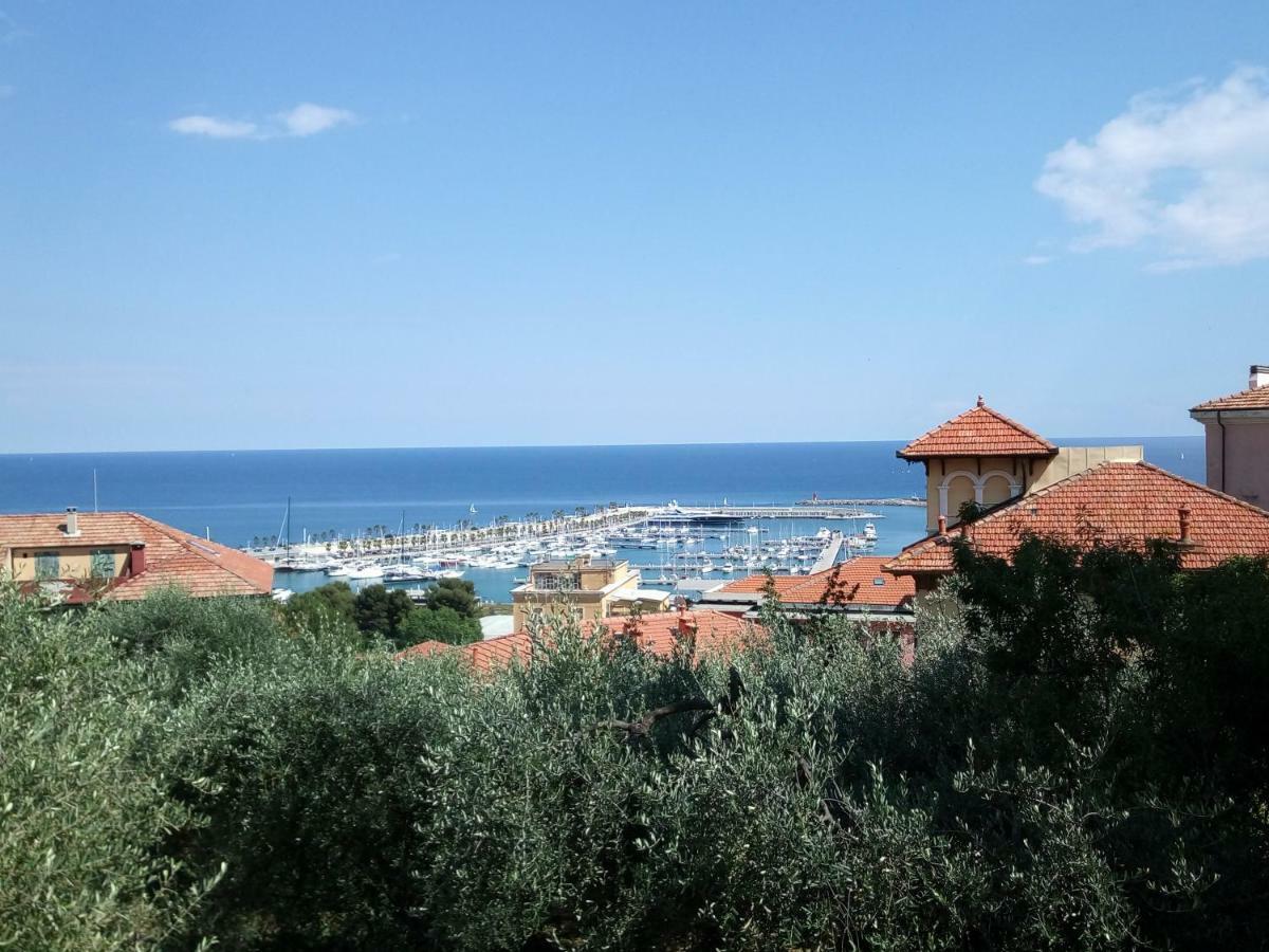 Villa St George Imperia Exterior foto